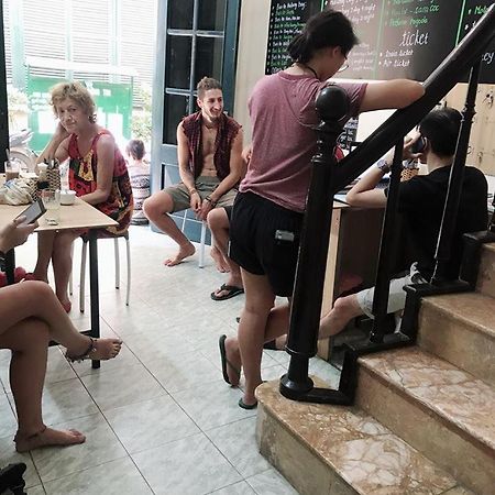 Home Backpackers Hostel Hanoi Exteriör bild